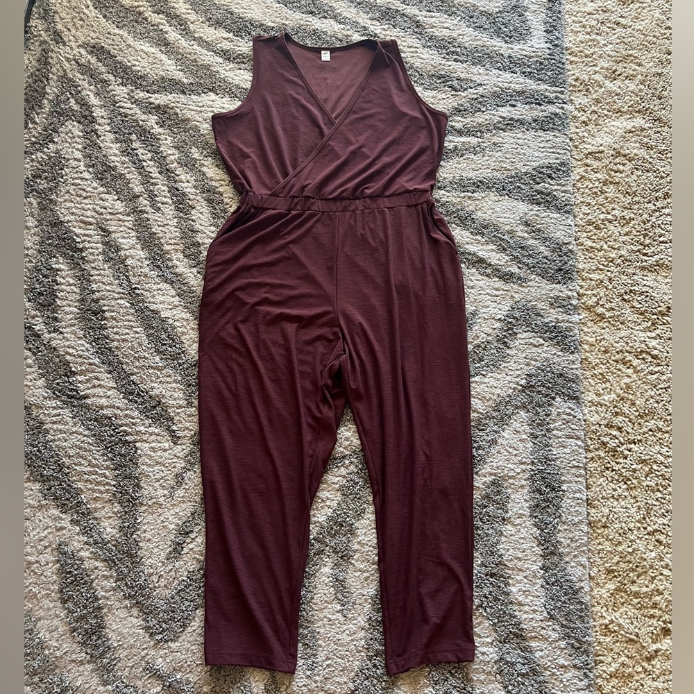 Old Navy Sleeveless Jogger Jumpsuit